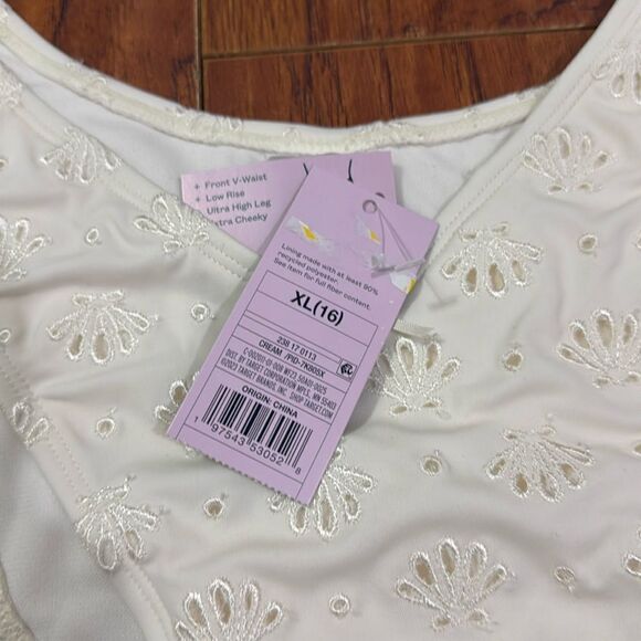 NWT Wild Fable XL (16) Eyelet V-Front Extra Cheeky High Leg Bikini Bottom - Picture 6 of 8